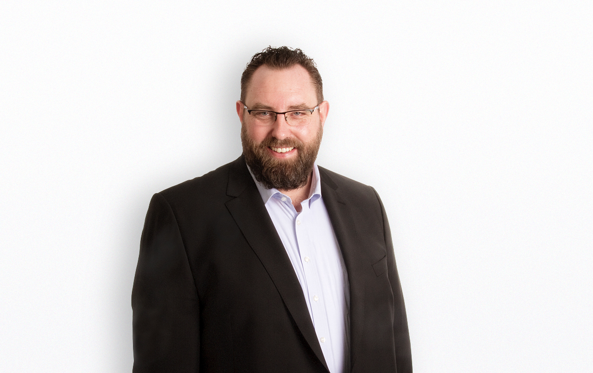 Employee Customer Service and Sales Michael Pohl