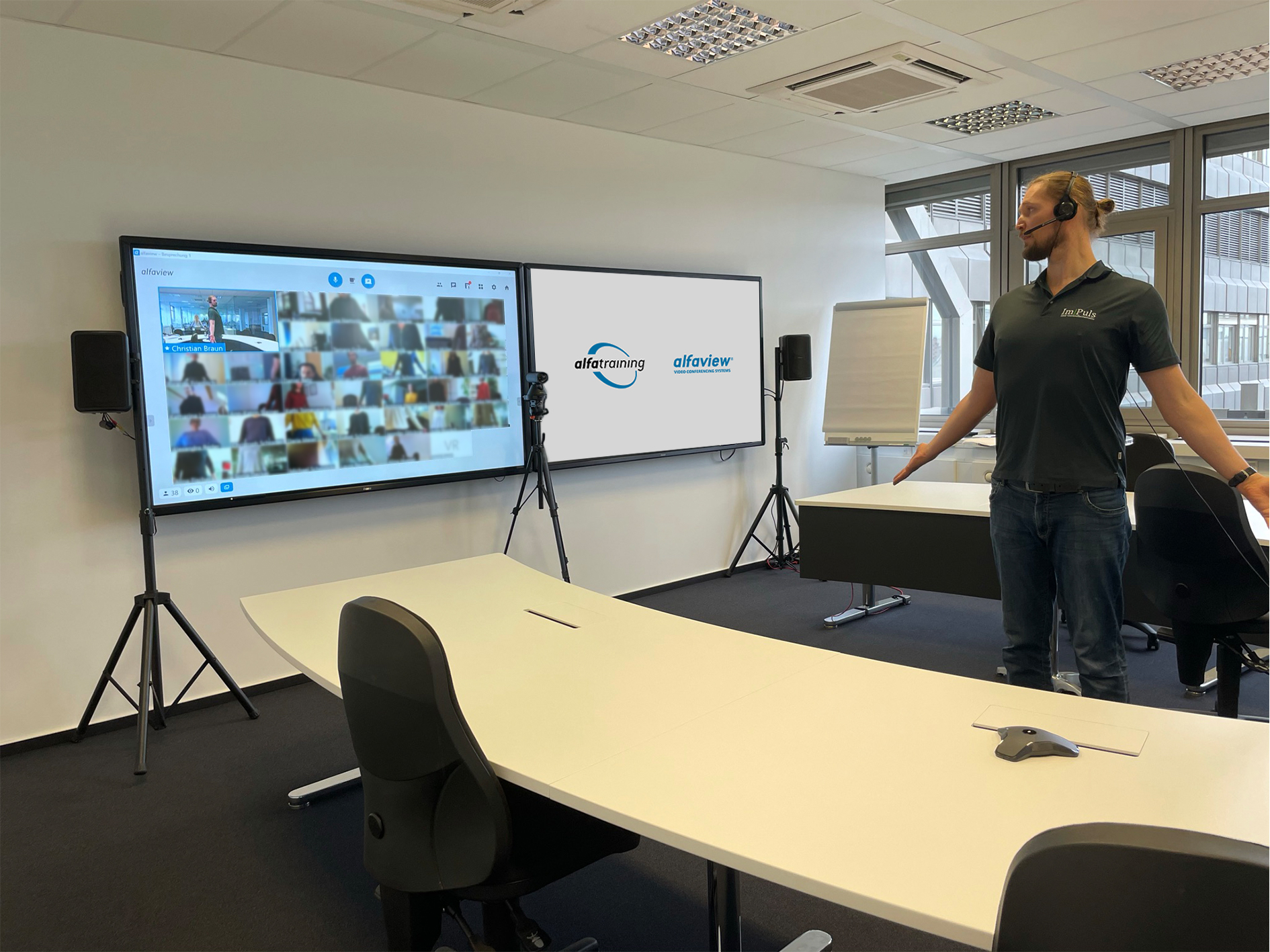 How virtual teams stay connected and fit at work
